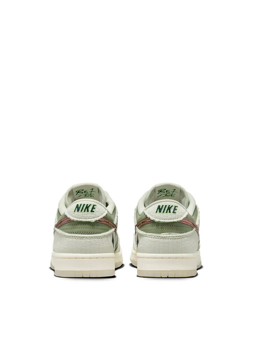Sb Dunk Low X Kyler Murray