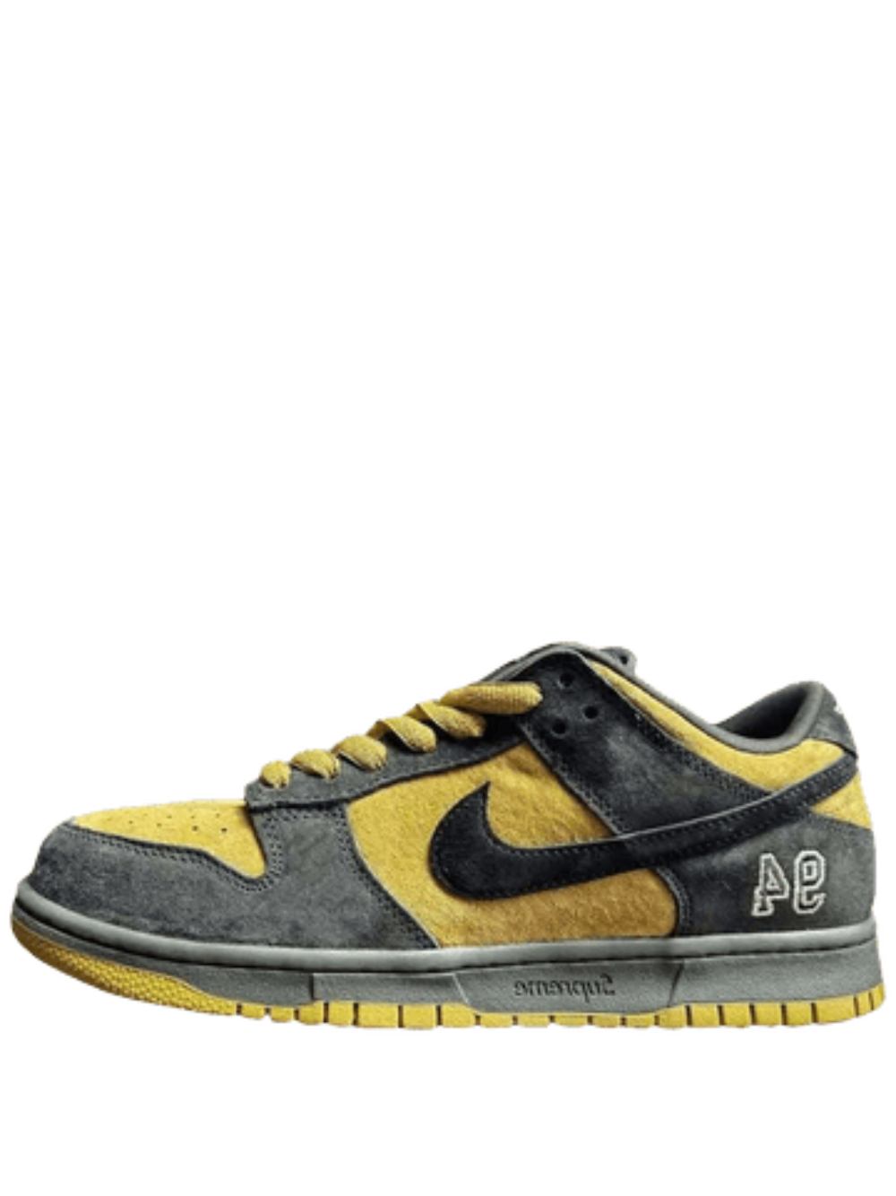 Supremee x Nikee SB Dunk Low Camper Green