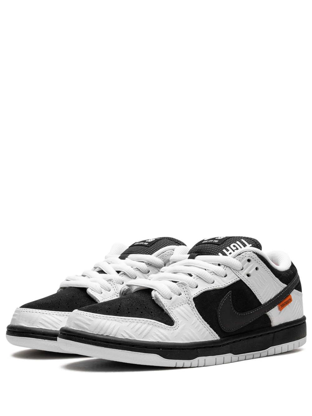 Nikee SB Dunk Low X "TightBooth Black White"