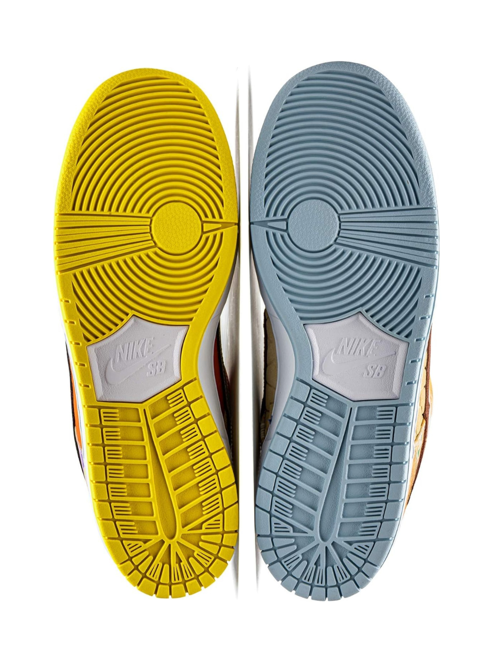 nikee sb dunk low street hawker 2021